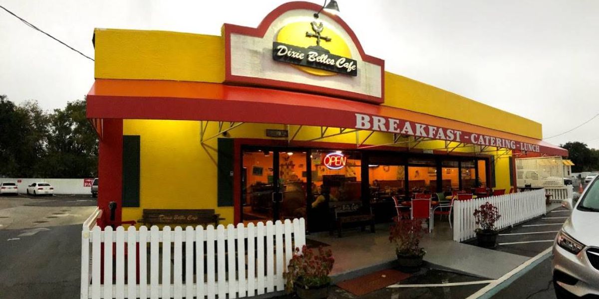 This FamilyOwned Bakery Cafe Serves The Best Biscuits And Gravy In